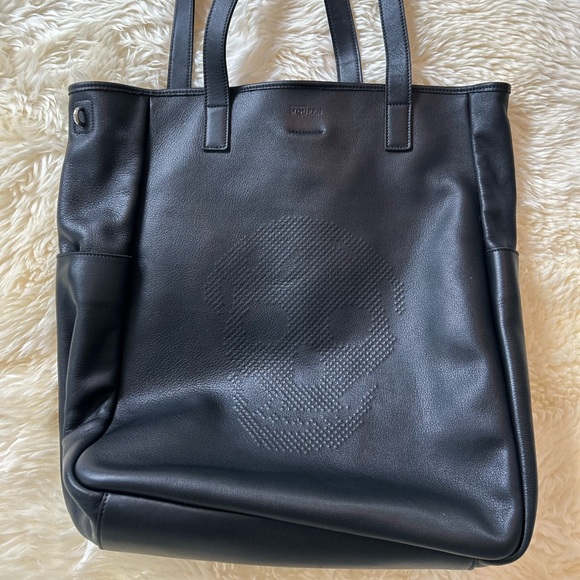 Alexander McQueen Men’s Black Medium Tote Bag - Picture 2 of 16